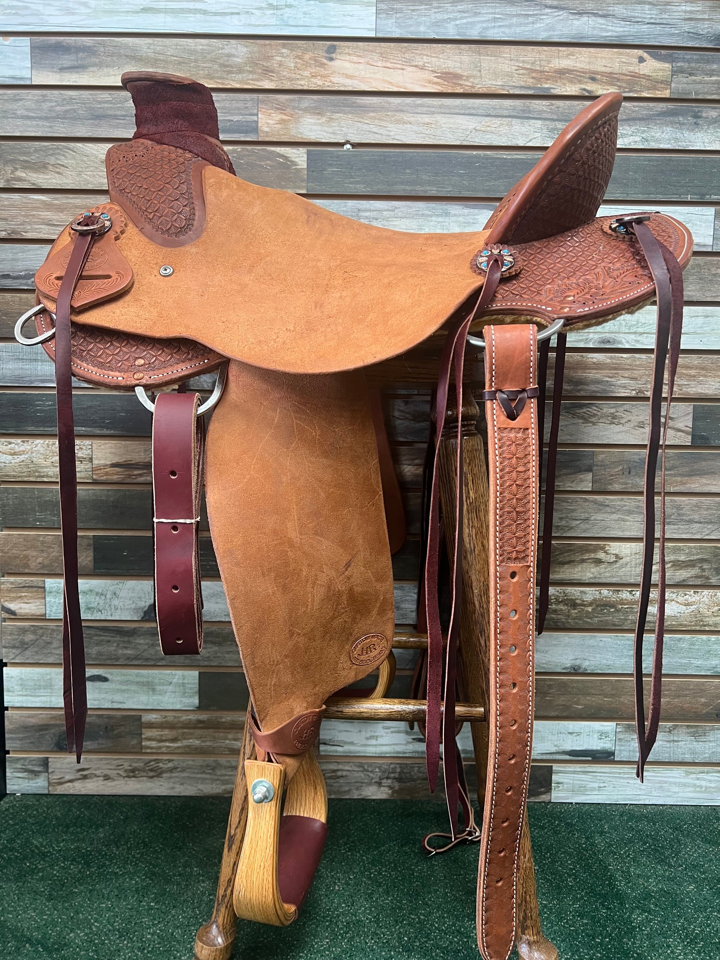 HR Staci Wade Trail Saddle 17"