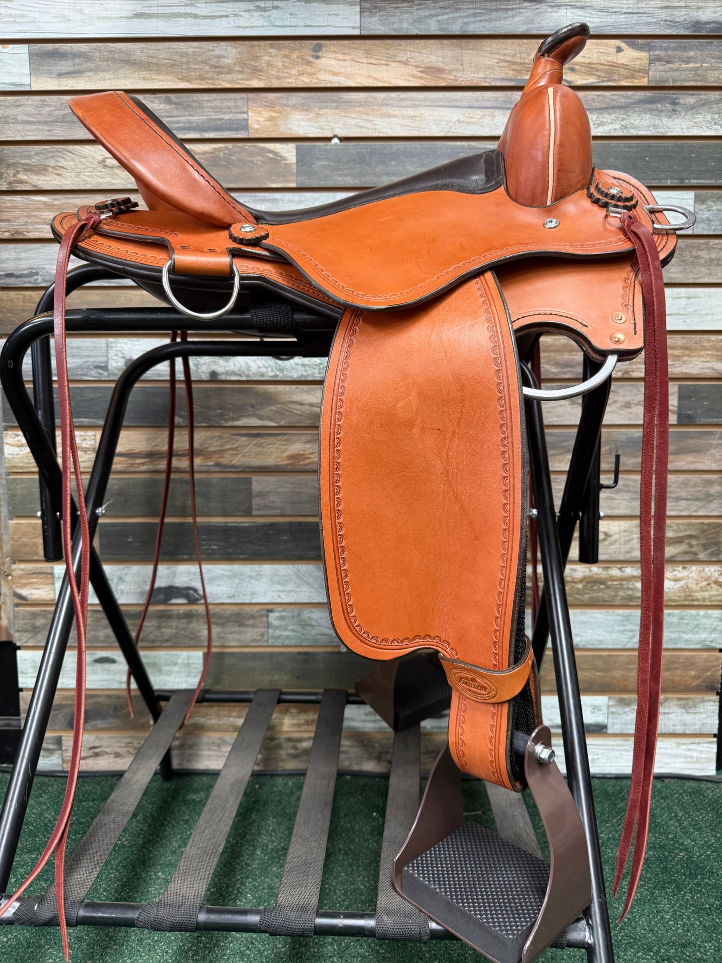 Fabtron Gaited Cross Trail Saddle 16”