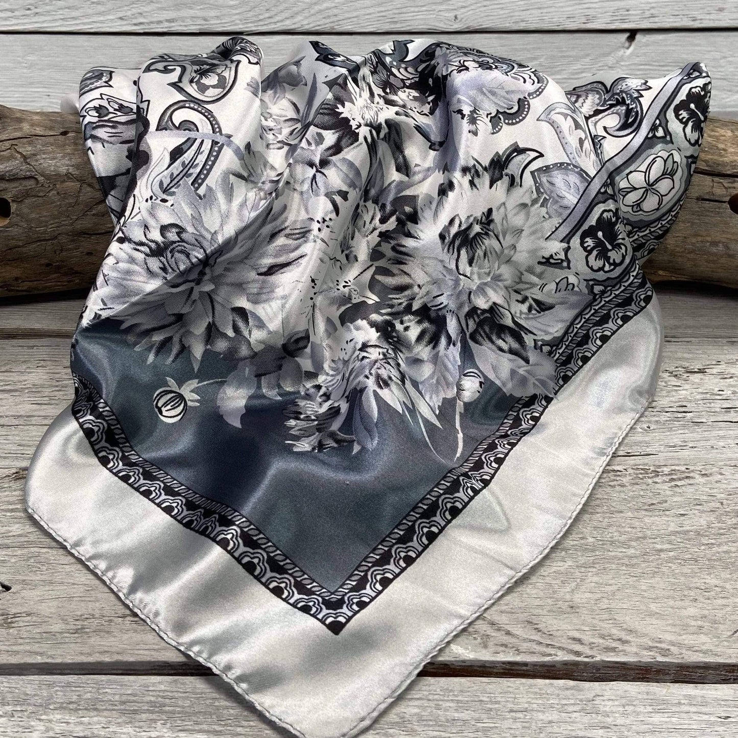 35X35"  Silver & White Paisley Wild Rag/Scarf WR172