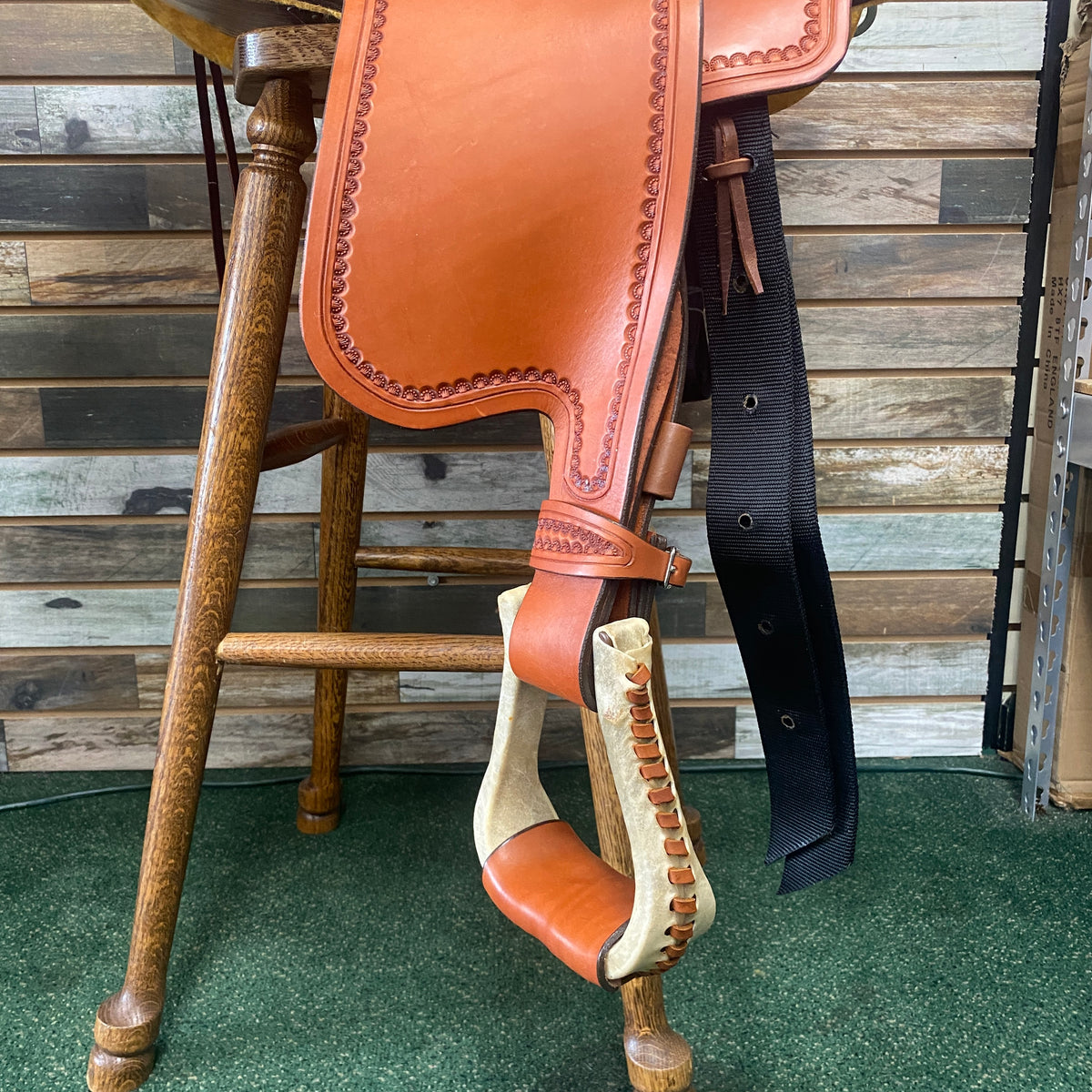 16” Crates Light Ladies Trail Saddle 2120