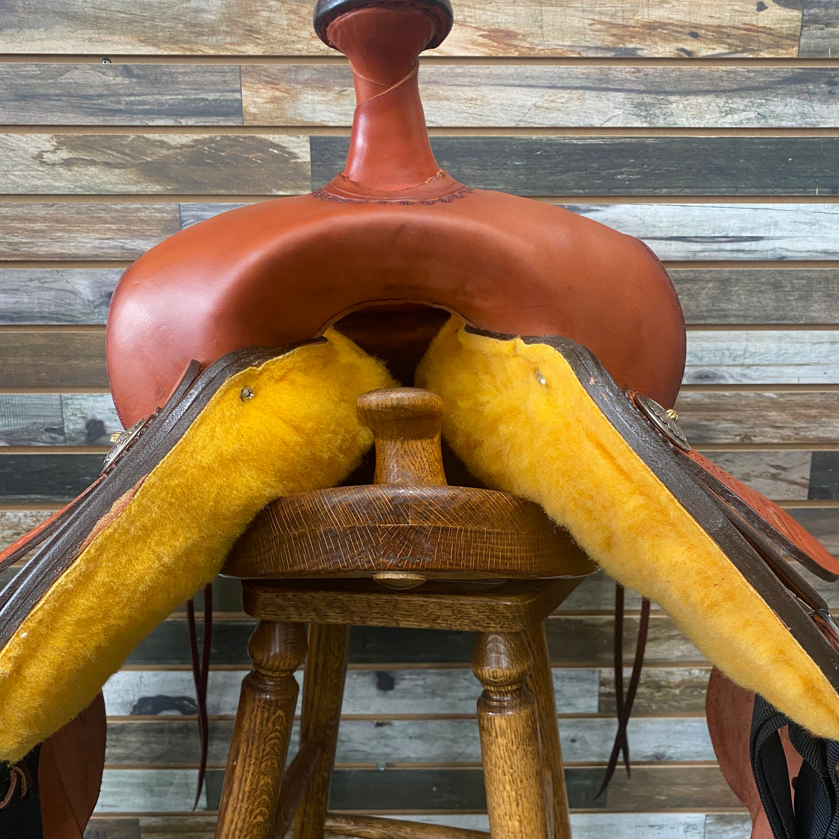 16” Crates Light Ladies Trail Saddle 2120