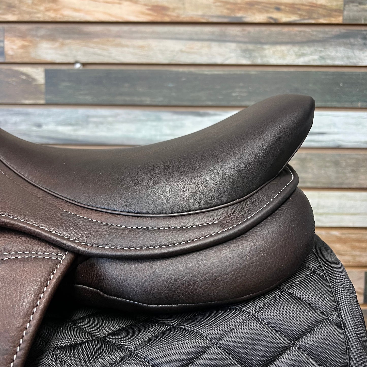 Henri De Rivel Equipe Covered Close Contact IGP Saddle