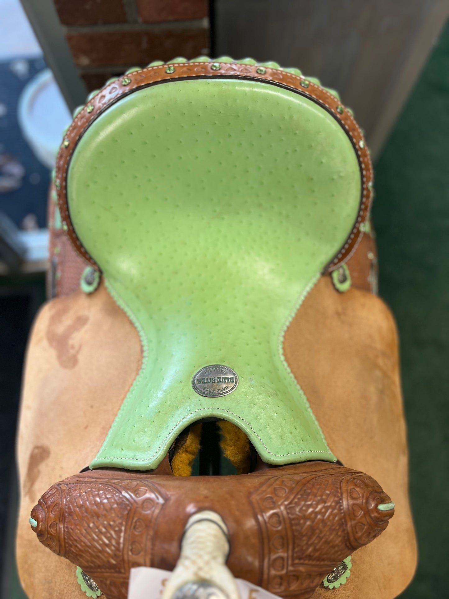 Used Saddle 15.5" Green Ostrich