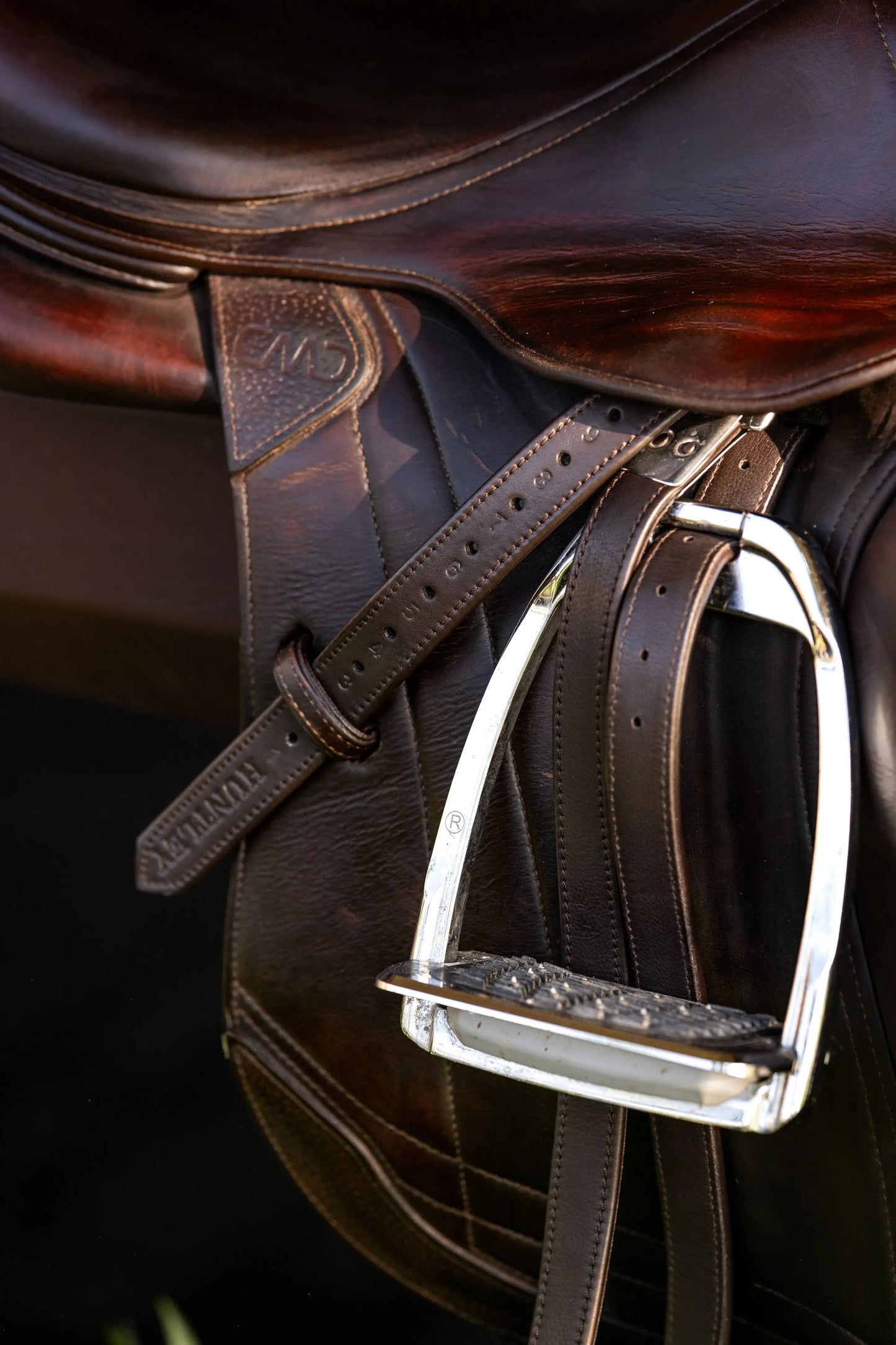 Huntley Equestrian Sedgwick Leather Flat Buckle Stirrup Leathers