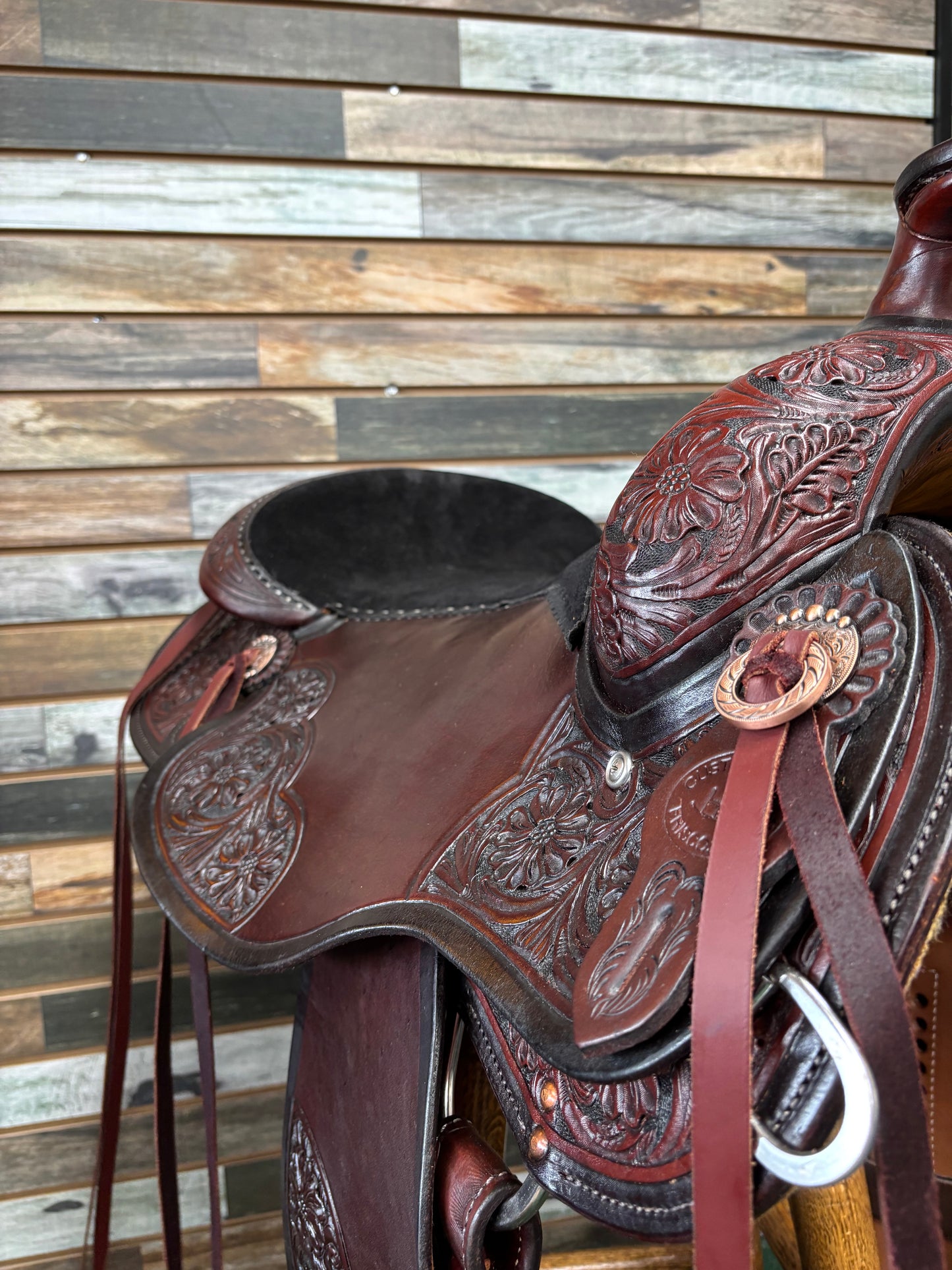 HR Custom Lightweight Reining Saddle