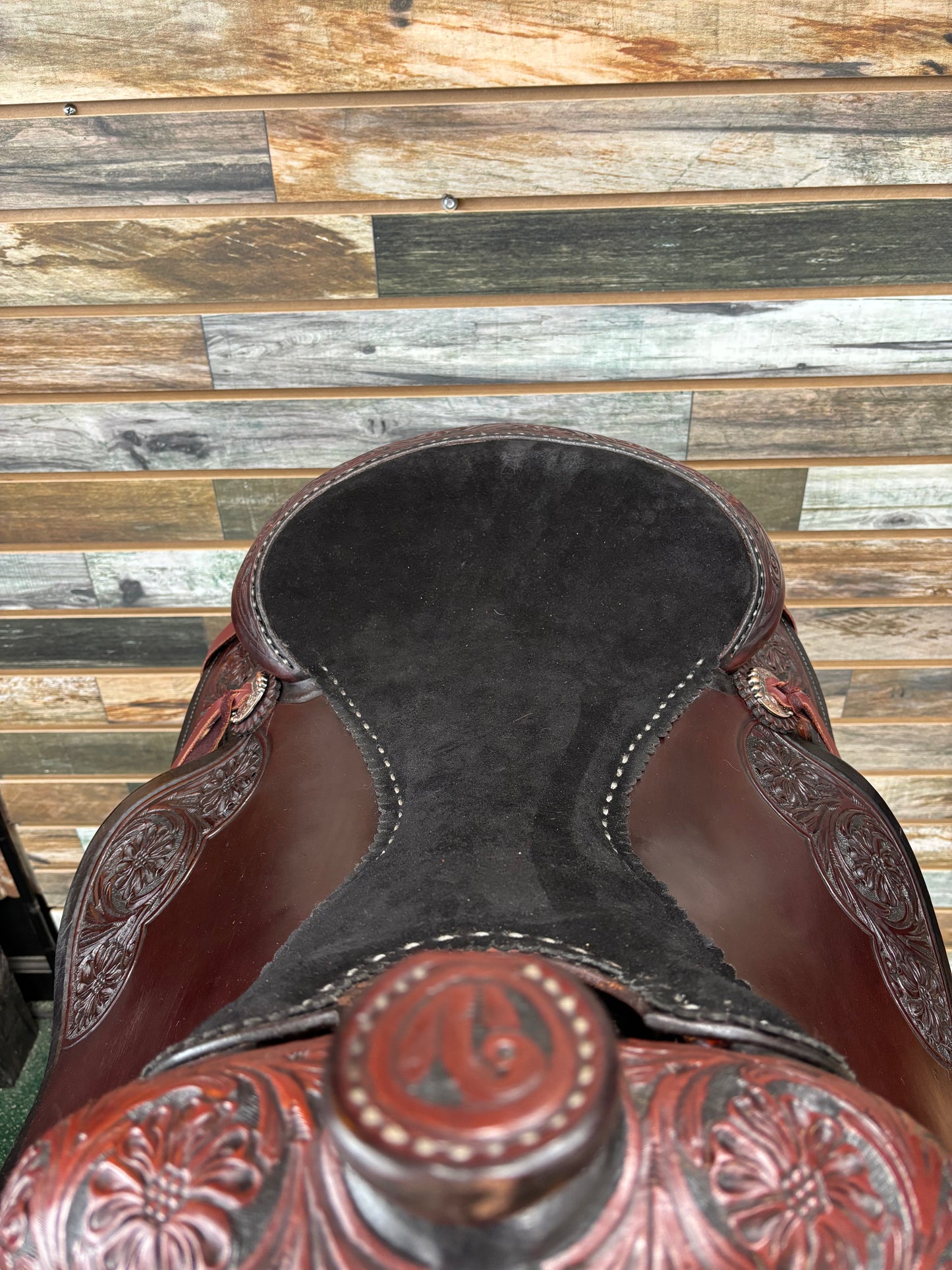 HR Custom Lightweight Reining Saddle