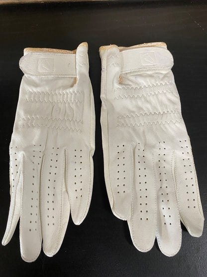 USED SSG Ladies English Riding gloves 6 White