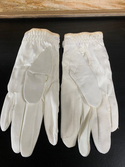USED SSG Ladies English Riding gloves 6 White