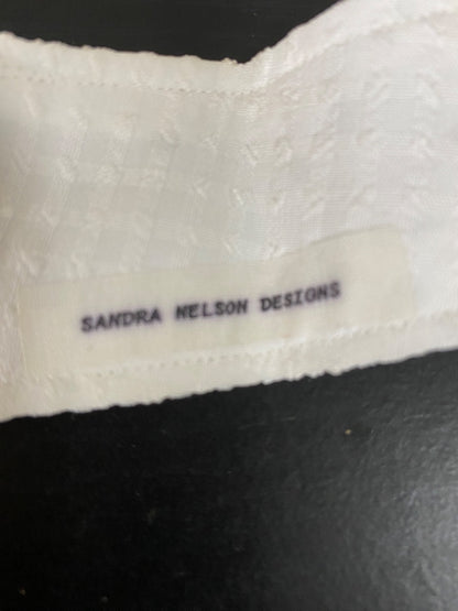 USED White Ruffled Stock Tie with Stock Pin