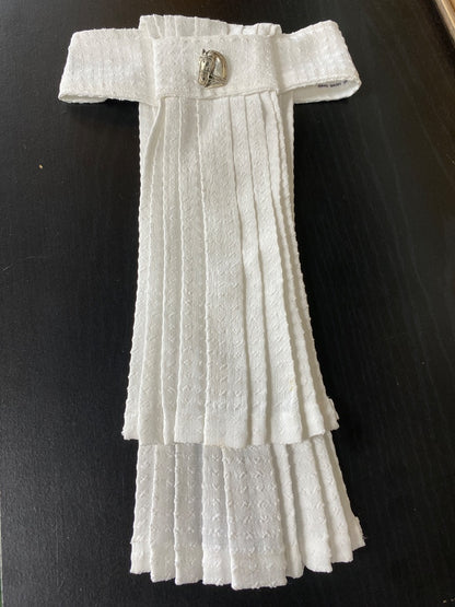 USED White Ruffled Stock Tie with Stock Pin
