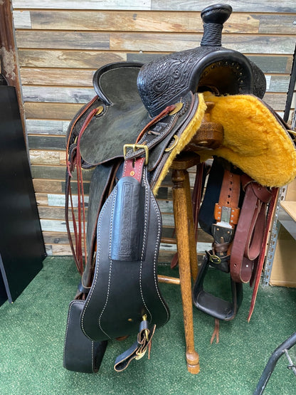 USED JRS Leather Western Ranch Saddle 17” Black