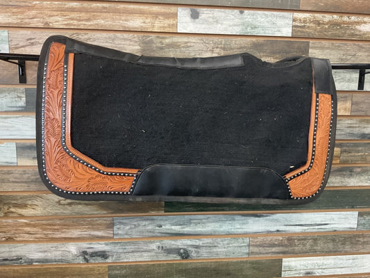 USED Tough 1 Western Saddle Pad 30" X 30" Black with Light Oil Leather