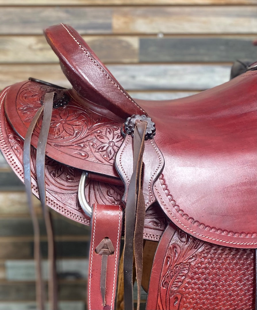 USED JC Martin Wade Saddle 16" Red