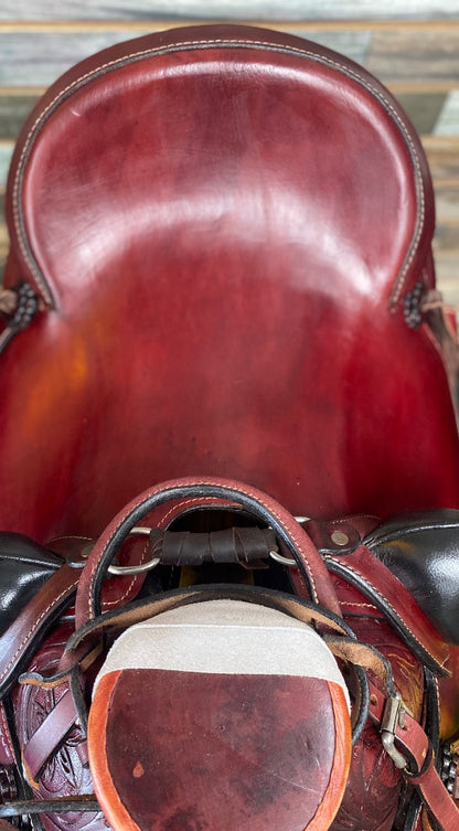 USED JC Martin Wade Saddle 16" Red