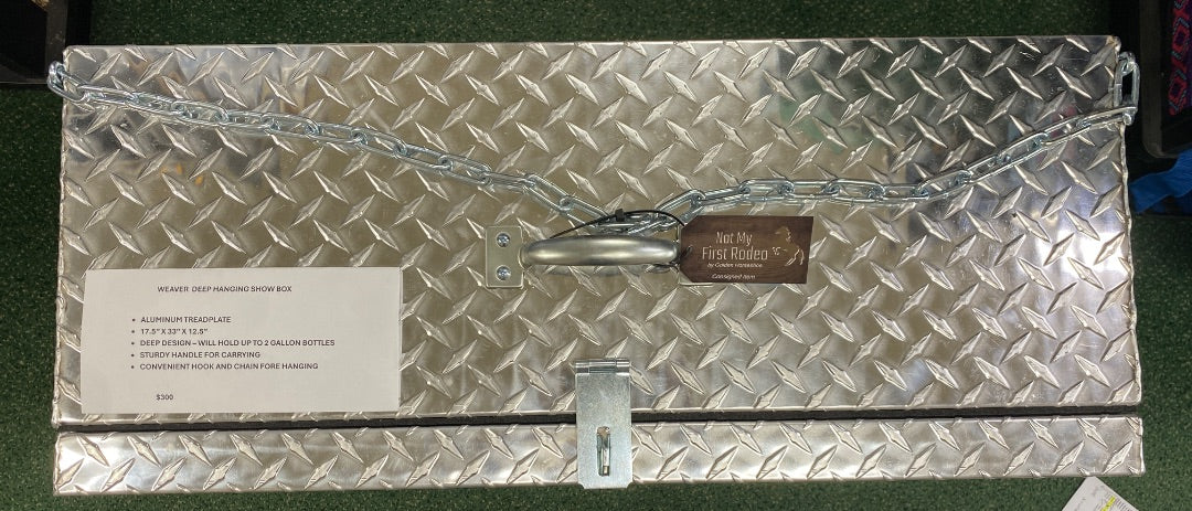 USED Weaver Aluminum Treadplate Show Box 17.5x33x12.5” Aluminum