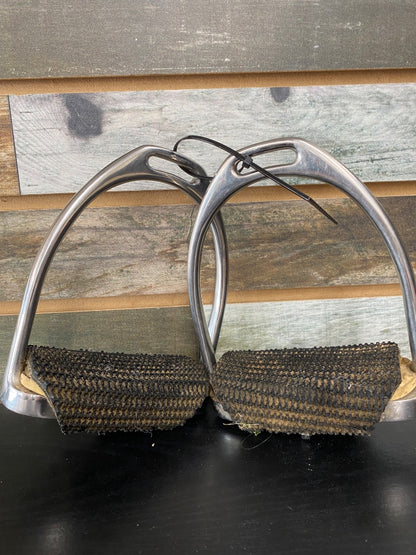 USED Golden Horseshoe Equestrian English Stirrup Irons 4 1/2” Silver
