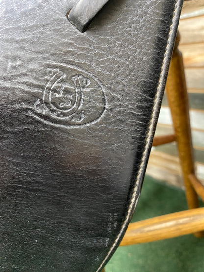 USED Schleese Dressage Saddle 17.5" Seat 6.5" Gullet Black