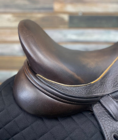 USED Takt Dressage Saddle 17.5” Black