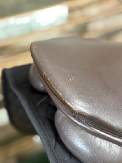 USED Philippe Fontaine Lyon H/J Saddle | 17" Seat, 6" Gullet