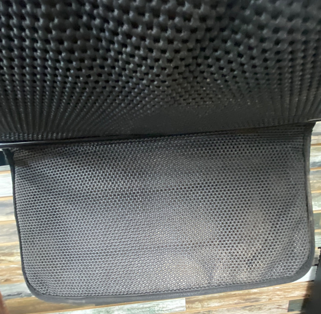USED  Triple E Western Saddle Pad Comfort Grip, Contoured 28 Royal Blue/Black Trim