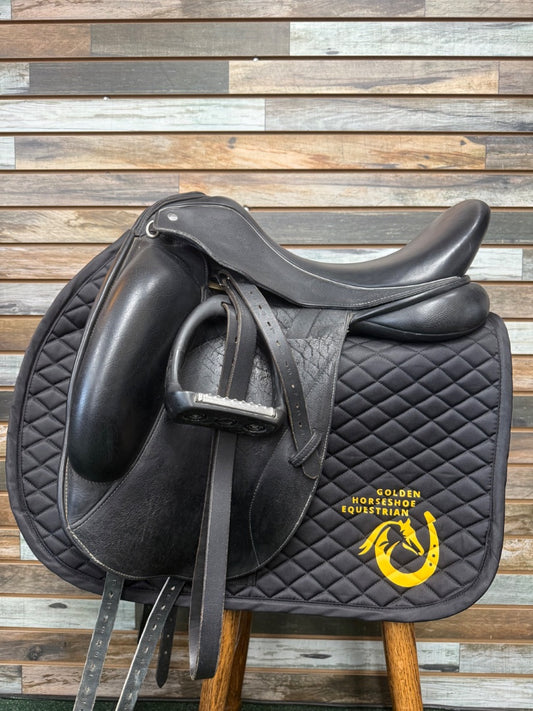 USED Custom Saddlery Dressage Saddle 17.5" Seat, 16" Flap Black (Icon)