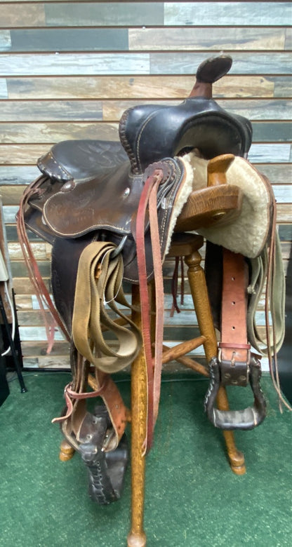 USED Santa Fe Saddlery Pleasure Saddle 15 1/2" Dark Oil
