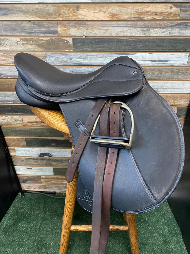 USED Thorowgood General Purpose English Saddle 16.5" Black