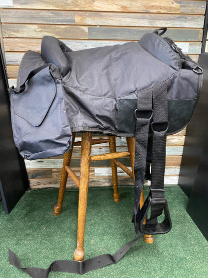 USED (NEW) Black Tough1 Bareback Pad with Stirrups