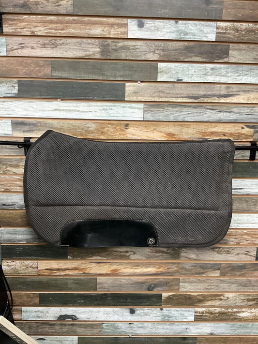 USED  Western Neoprene Gel Pad  Black