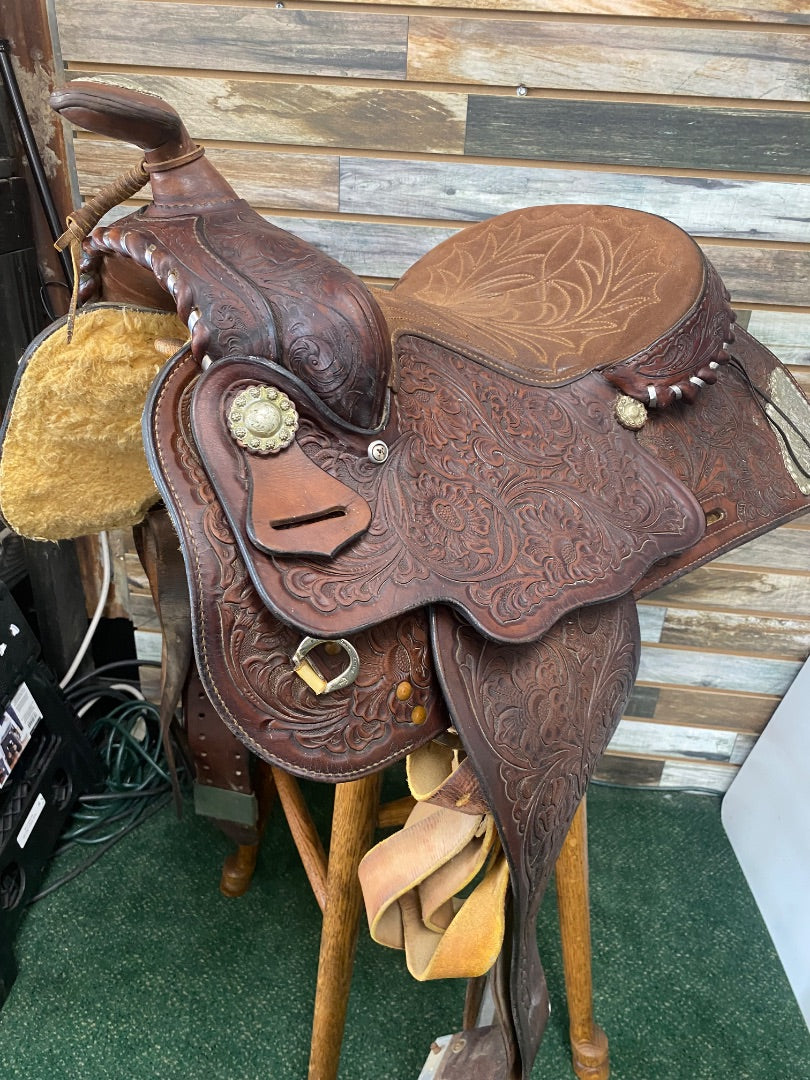 USED  Hereford Ranch/Pleasure Western Saddle 15.5" Brown