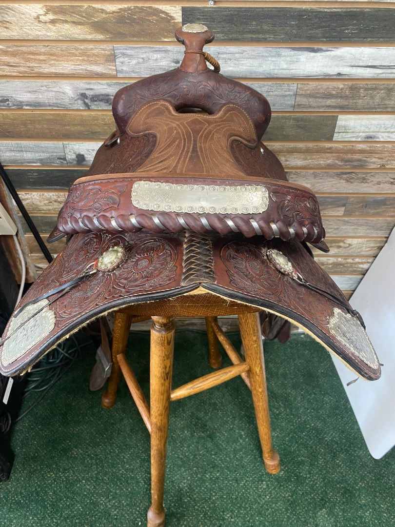 USED  Hereford Ranch/Pleasure Western Saddle 15.5" Brown