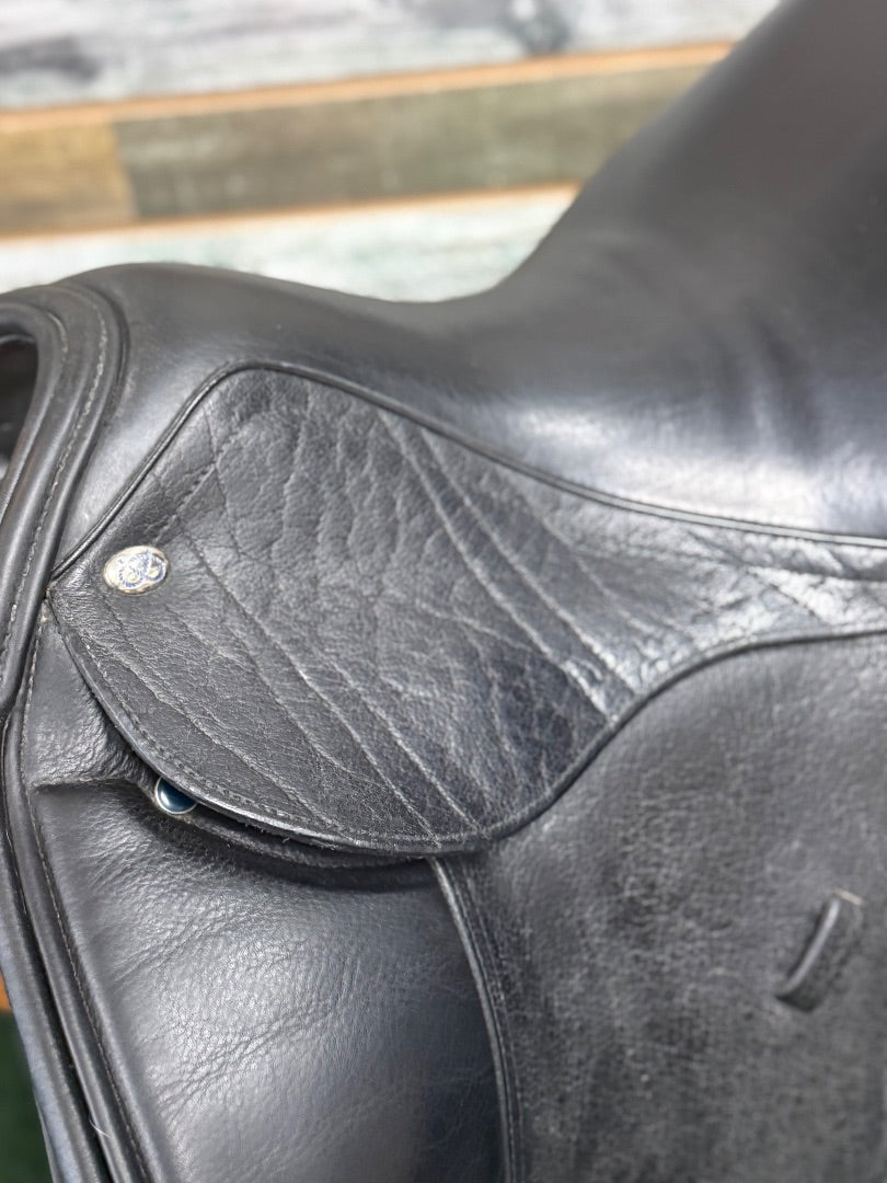 USED 16" Ryder Bruno Dressage Saddle