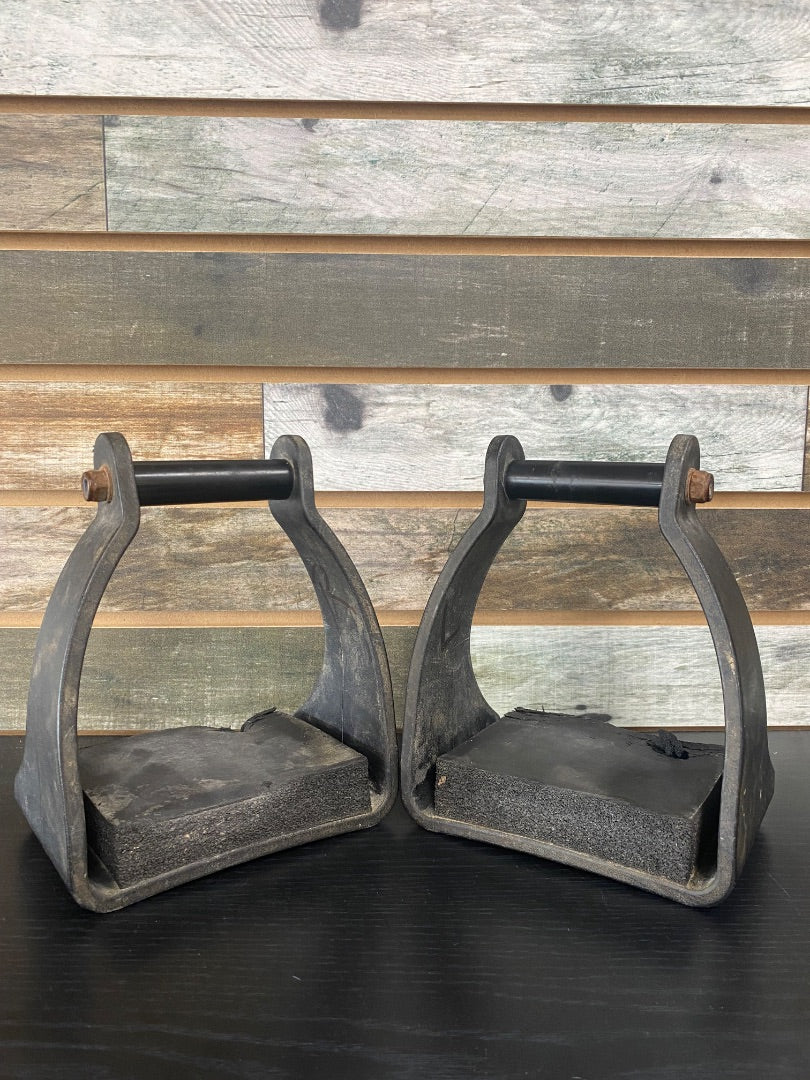 USED  Padded Trail Stirrups  Black