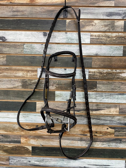 USED Pony Hunter Bridle with Nameplates, Reins, and 4 3/4" French Link Hunter Dee