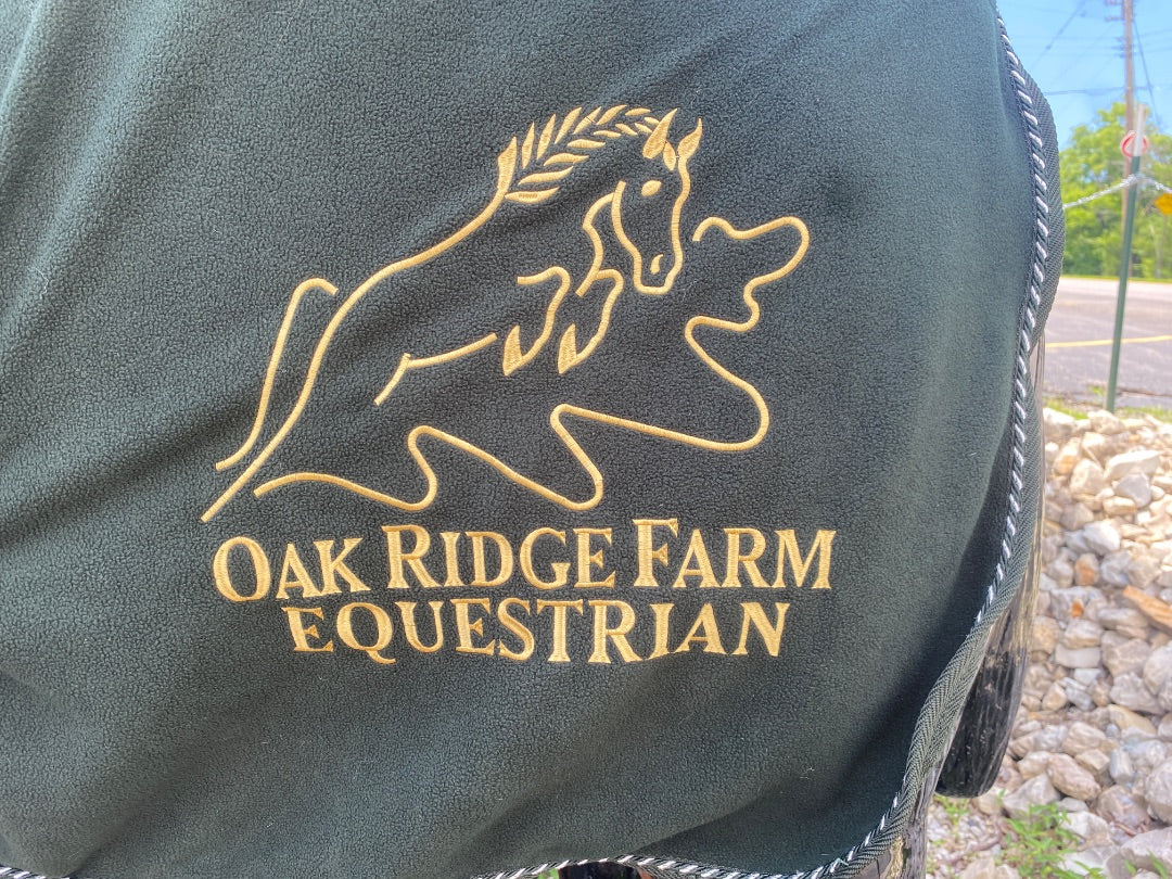 USED 195cm OakRidge Farm Equestrian Fleece Stable Sheet
