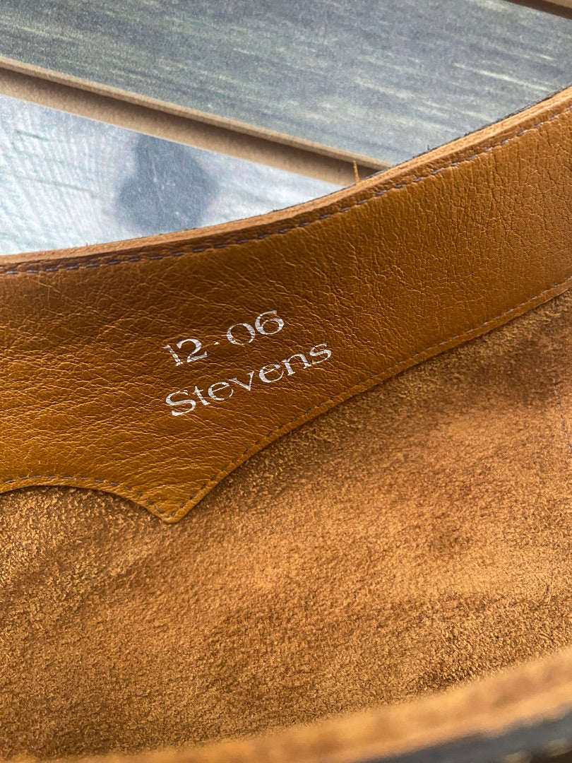 USED Stevens Leather Western Chaps Size Medium