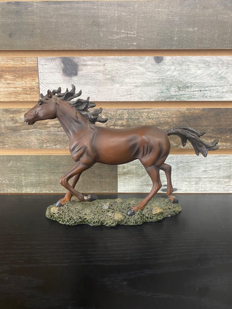 USED Herco Bay Trotting Horse  Bay