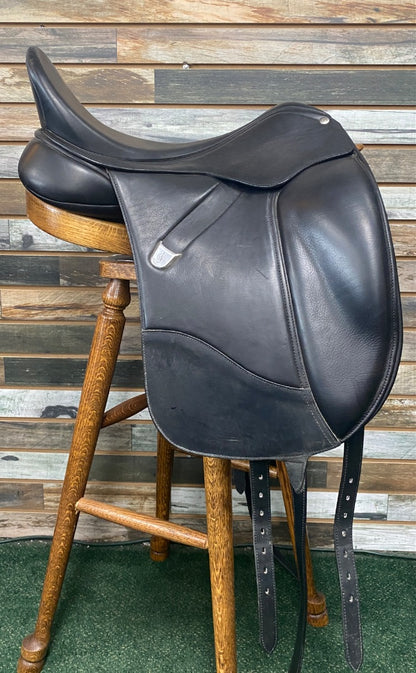 USED 17" Bates Isabell Dressage Saddle
