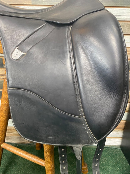 USED 17" Bates Isabell Dressage Saddle