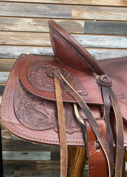 USED Circle S Hardseat Roper Saddle with Floral Tooling 16" Medium Oil