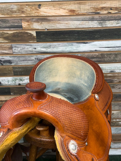 USED Circle Y Basketweave Tooled Light Oil Saddle | 16" Seat, 7" Gullet
