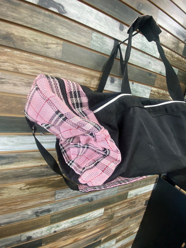 USED Kensington Grooming Bag  Pink/Black/White Plaid