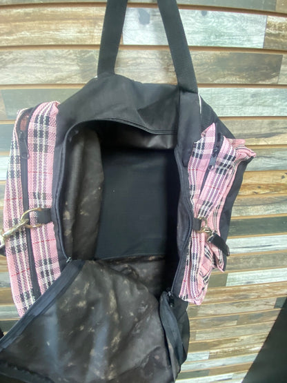 USED Kensington Grooming Bag  Pink/Black/White Plaid