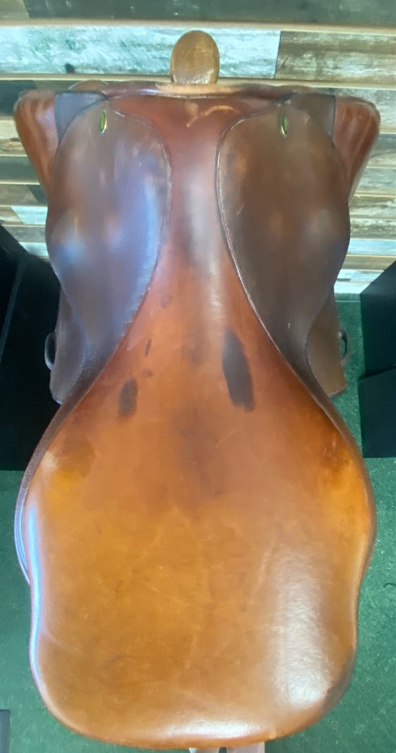 USED Beval Beval Jump Saddle 16.5 Tan