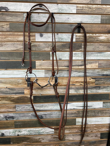 USED Weaver Barbed Wire Tooled Browband Style Headstall with Split Reins & Fixed O-Ring