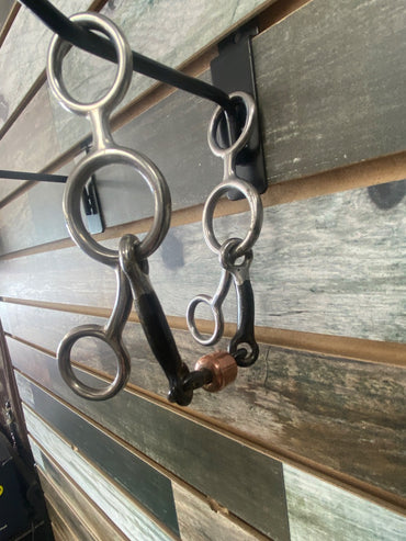 USED Circle R LikeNEW Jr. Cowhorse Dogbone w/Copper Roller 6"