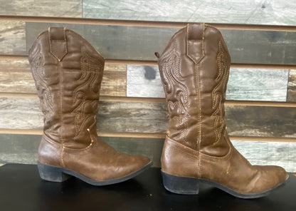 USED Faded Glory Youth Western Boots Round Toe 12 Brown