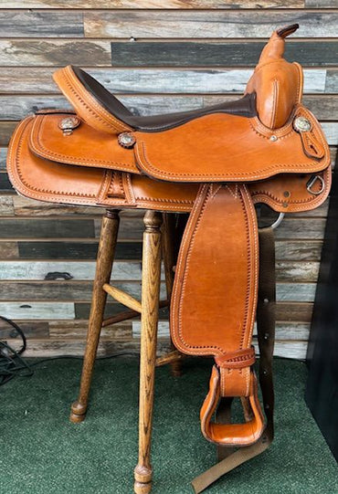 USED (NEW) American Saddlery Circle A MJ Trail Saddle 16.5" Medium Oil