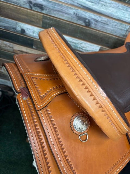 USED (NEW) American Saddlery Circle A MJ Trail Saddle 16.5" Medium Oil
