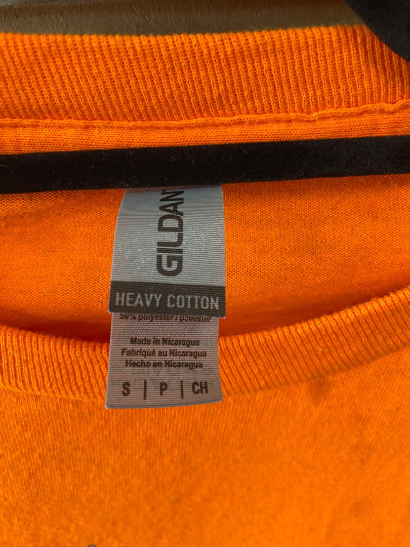 USED Gildan Long Sleeve Halloween Horses Orange Small Orange